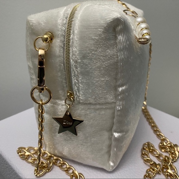 DIOR Beauty Pouch - does not come with long strap - Picture 5 of 6